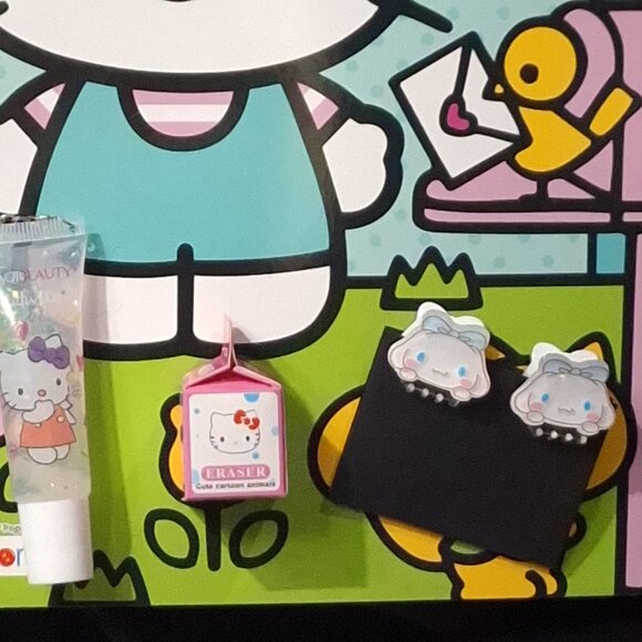 Hello Kitty Gift Bundle, Fun Girls' Gifts, Unique Gift Bundle, Cinnamoroll Hair - Picture 3 of 4